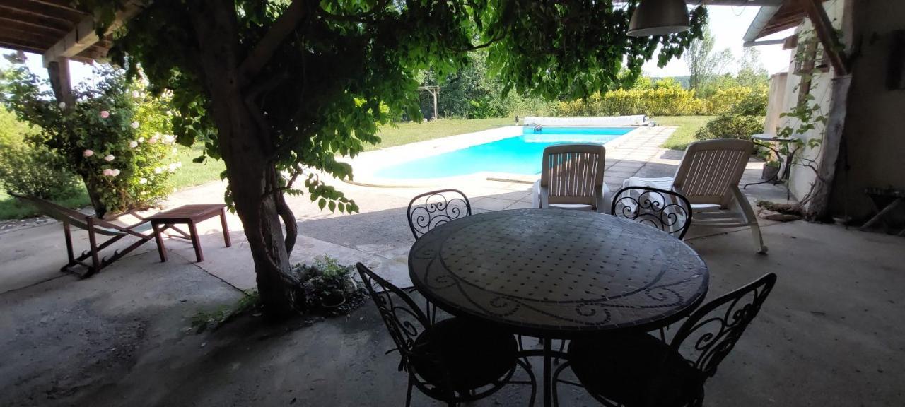 Les Gites De Campardon Monties Exterior foto
