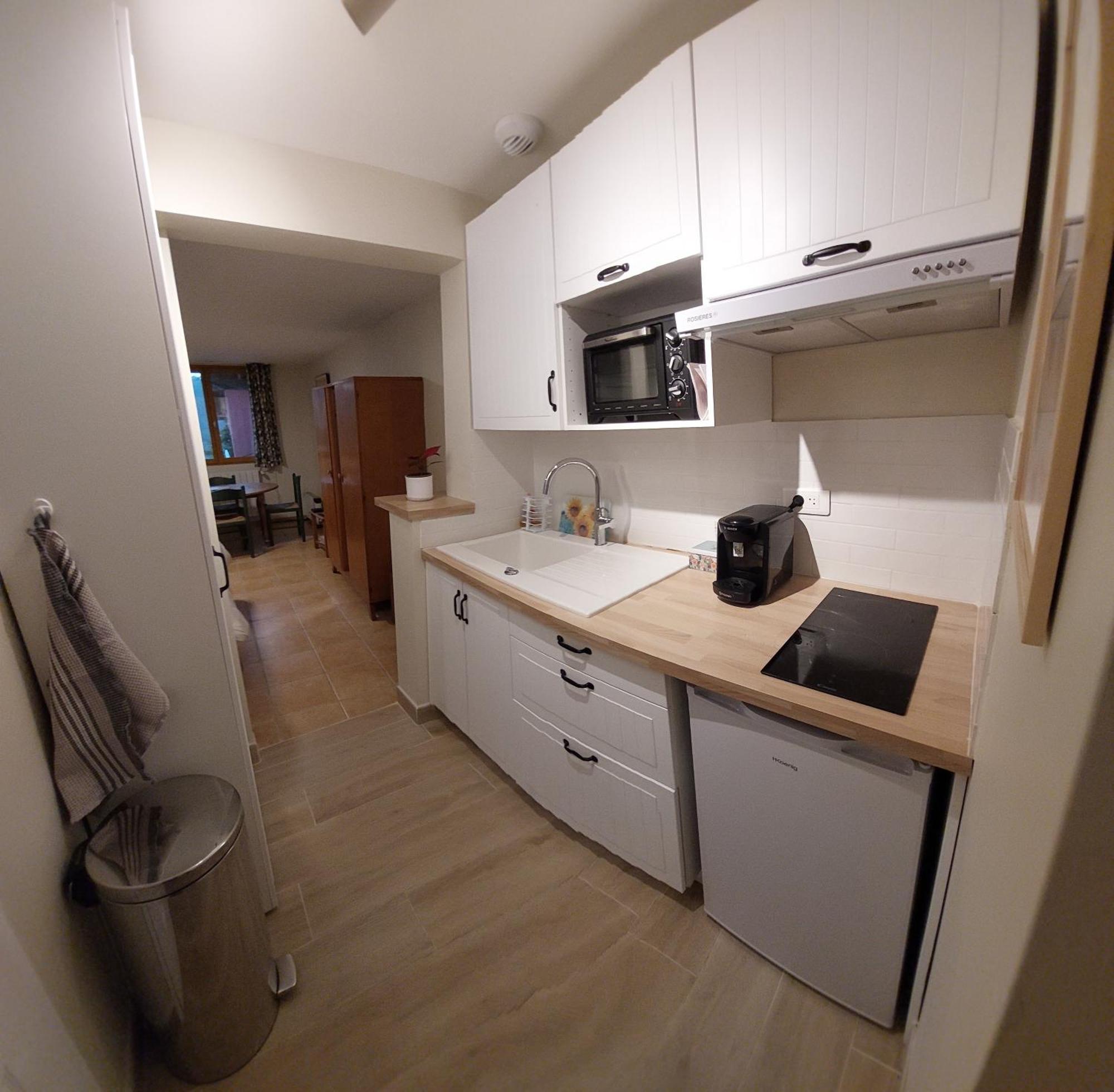 Les Gites De Campardon Monties Zimmer foto